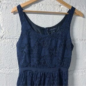 Banana Republic Navy Blue Floral Lace Fit & Flare Dress Sz 4 EUC